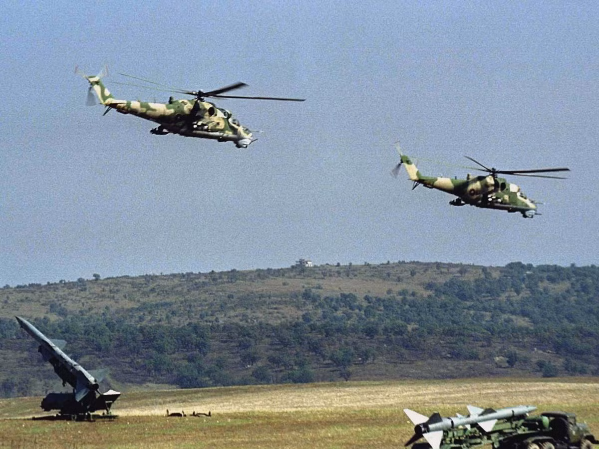 Mi-24, 'sát thủ trên không' của Nga ảnh 7