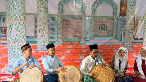 Độc đáo Tết Raya của người Chăm Islam An Giang