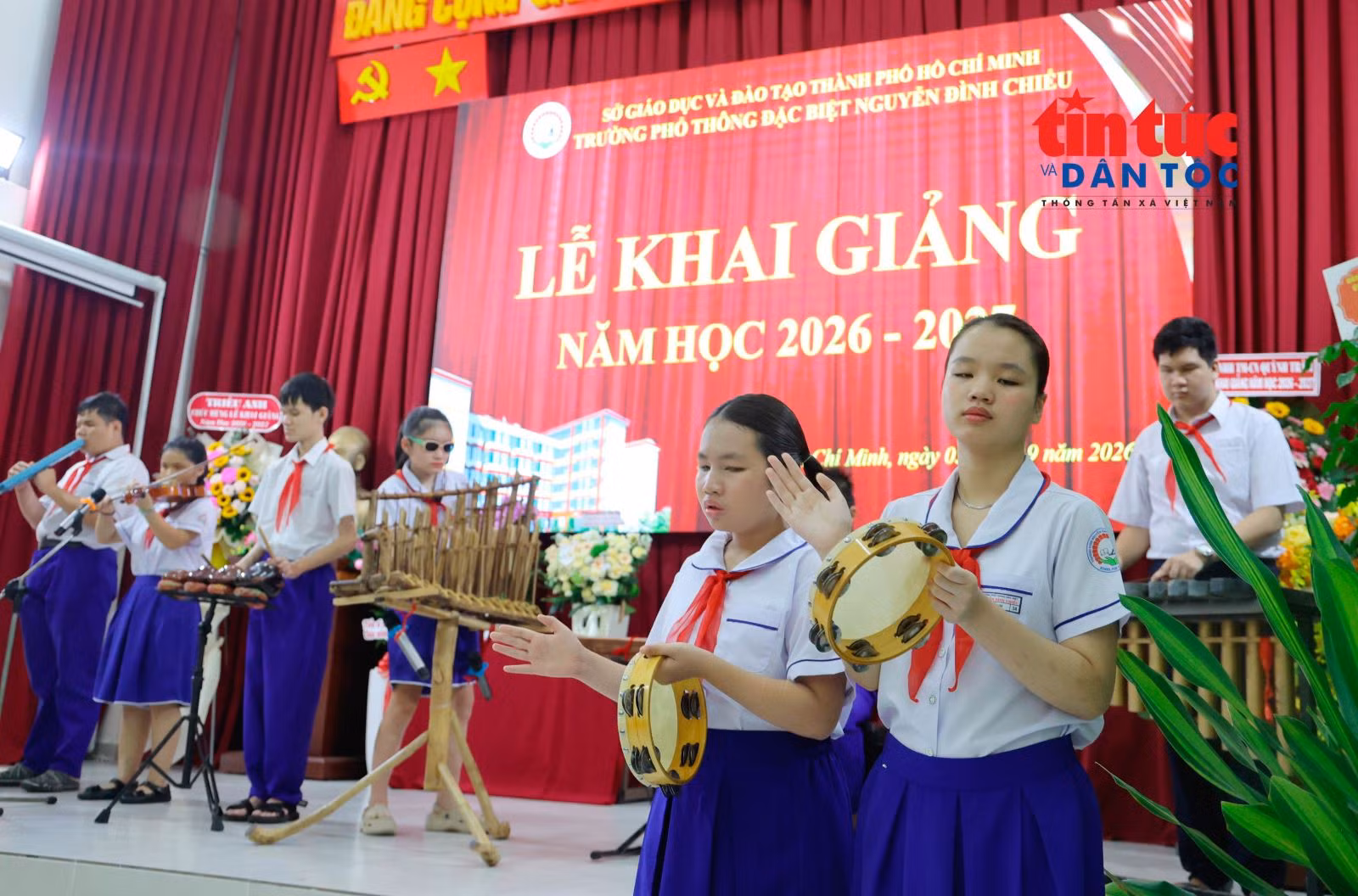 Chú thích ảnh