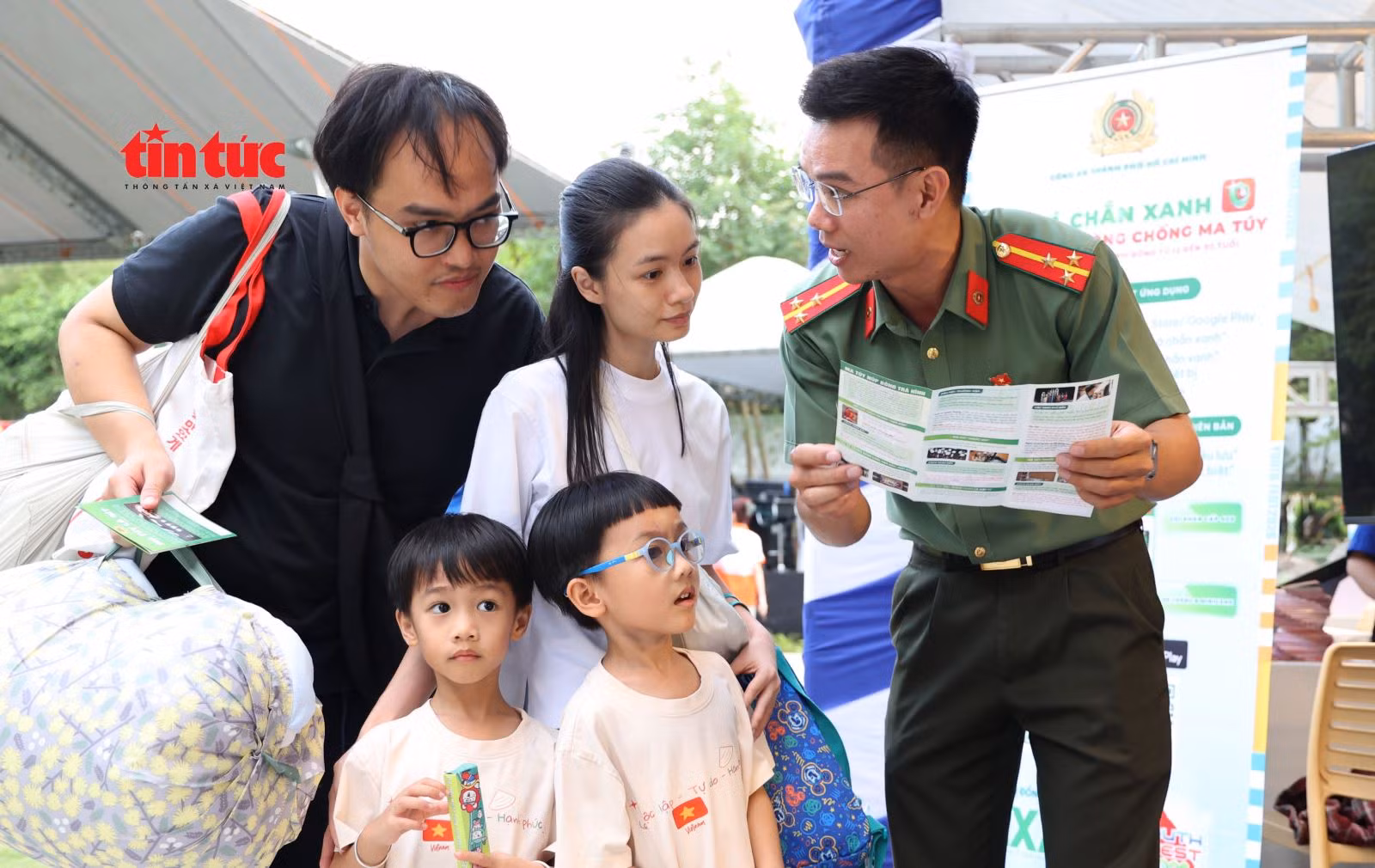 Chú thích ảnh