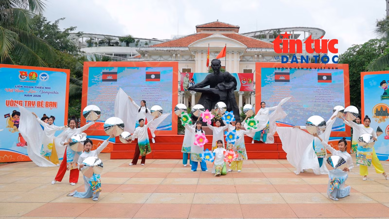 Chú thích ảnh