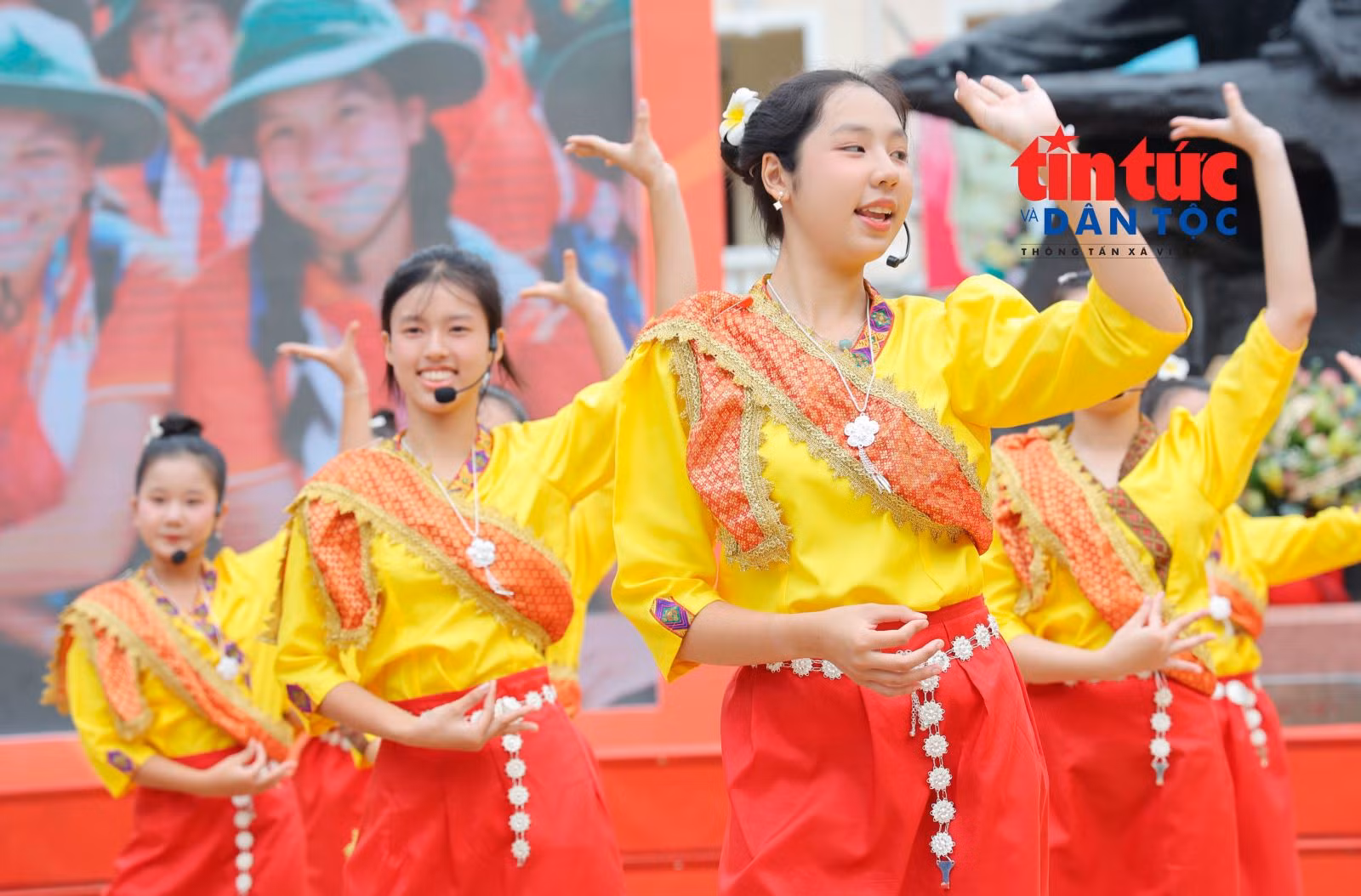 Chú thích ảnh