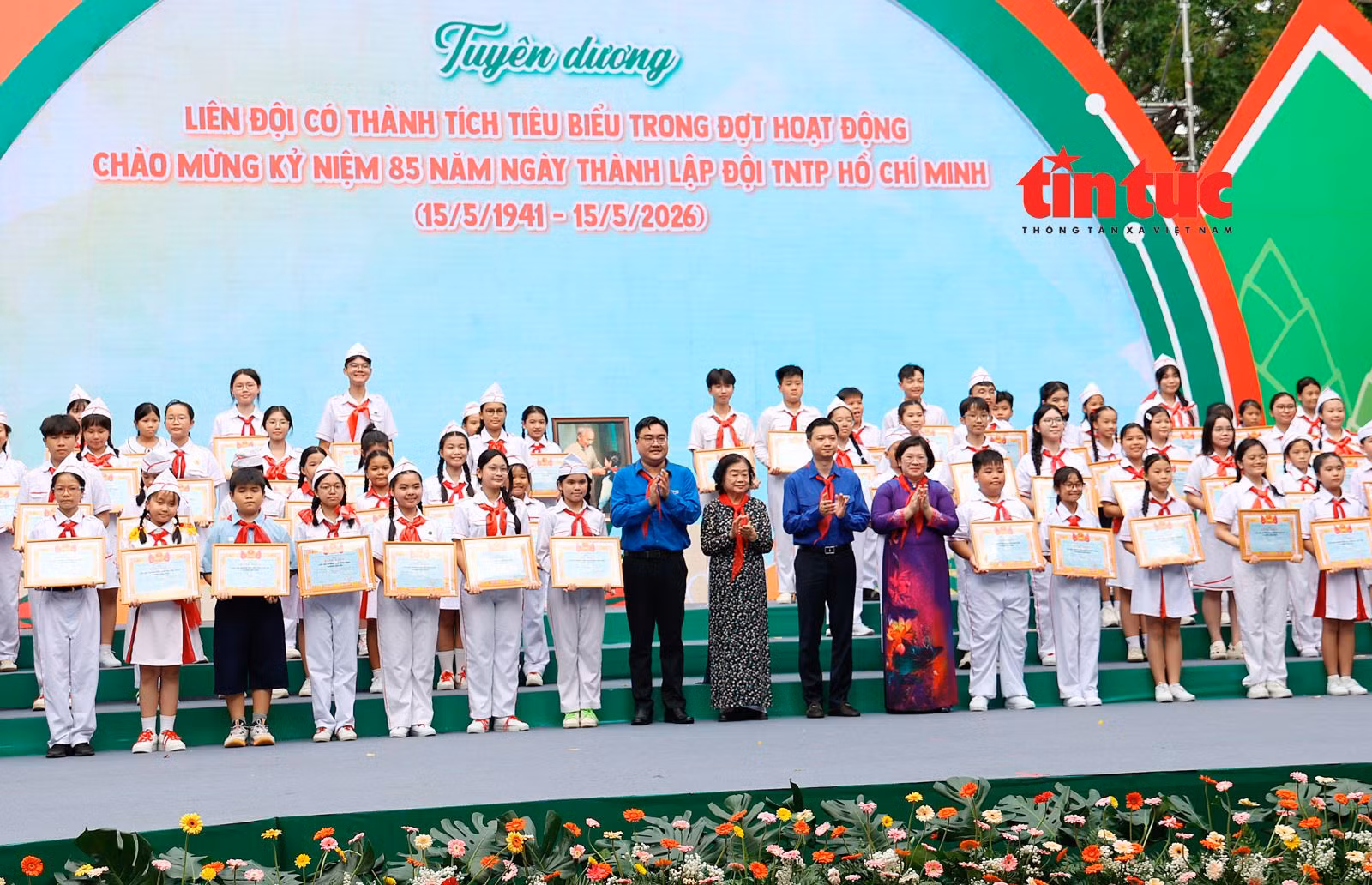 Chú thích ảnh