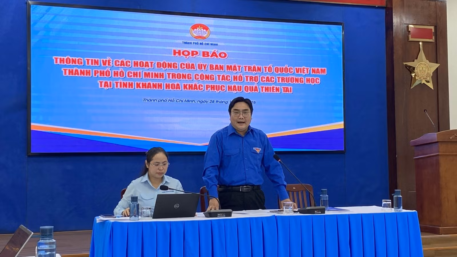 Chú thích ảnh