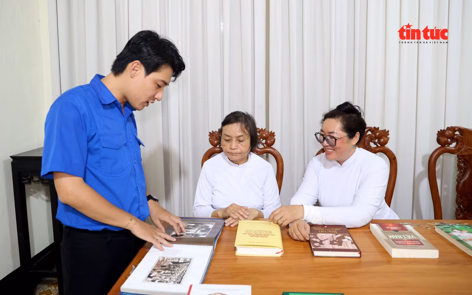Chú thích ảnh