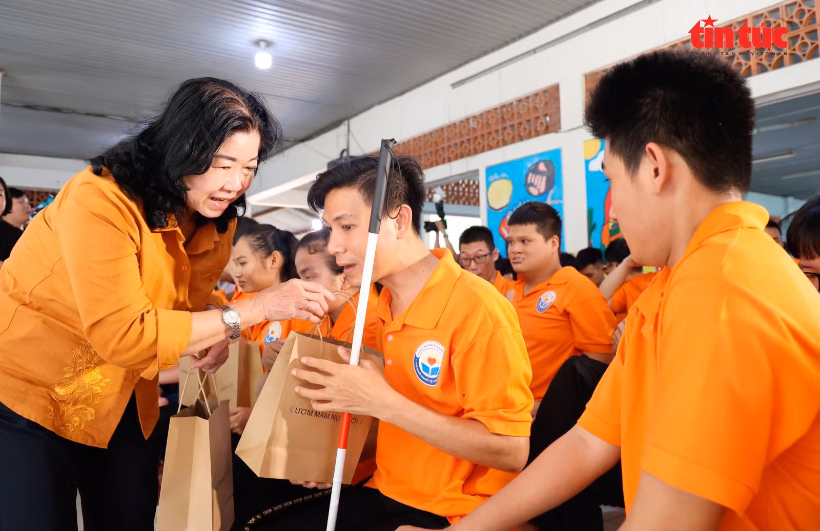 Chú thích ảnh