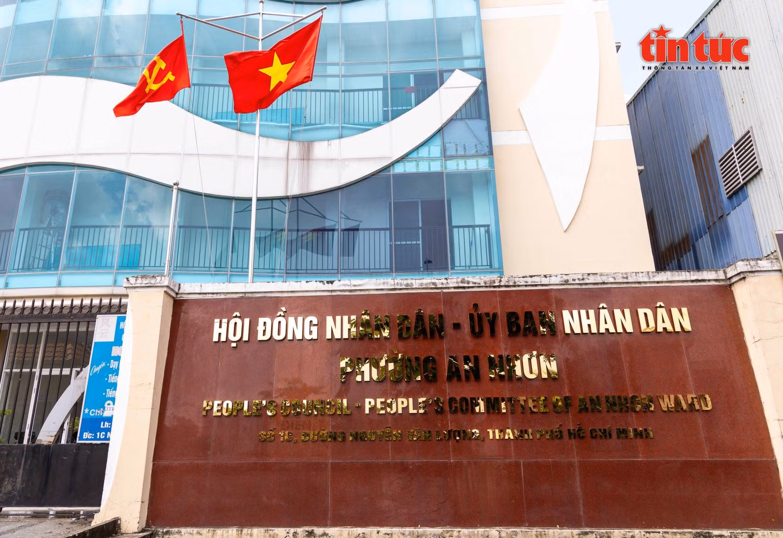 Chú thích ảnh