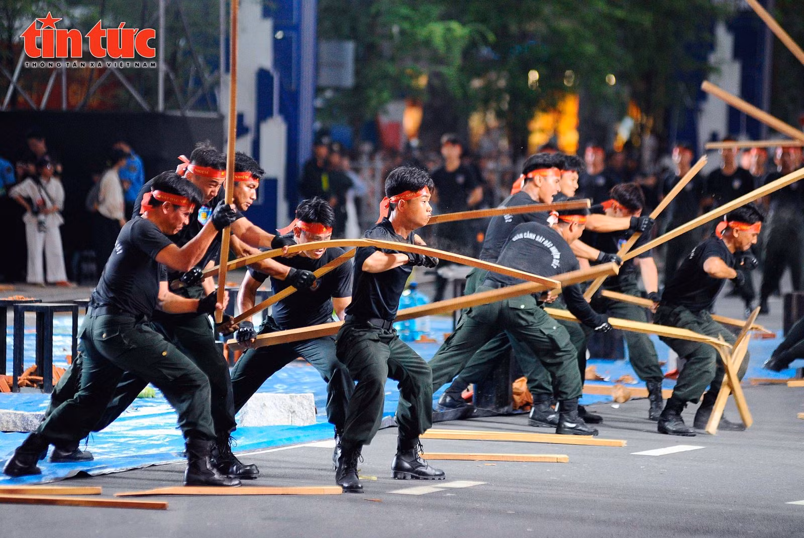 Chú thích ảnh