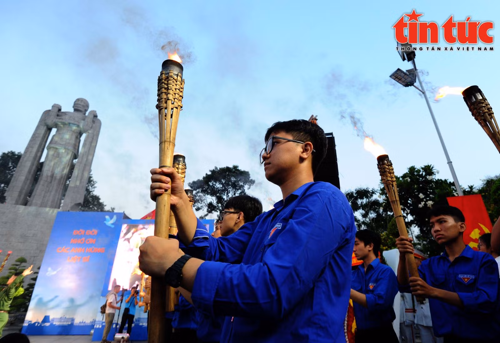 Chú thích ảnh
