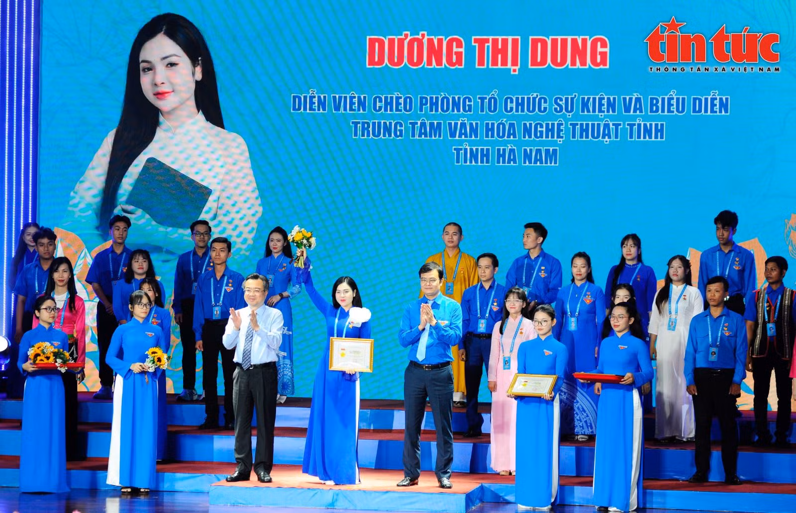 Chú thích ảnh