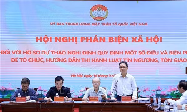 Phản biện xã hội hoàn thiện chính sách về tín ngưỡng, tôn giáo