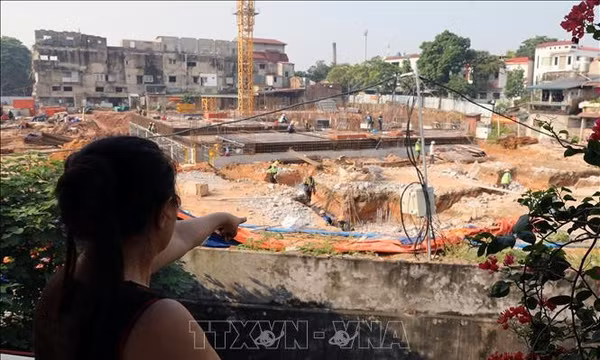 Tạm dừng ép cọc dự án Vĩnh Phú Complex sau phản ánh nhà dân nứt, lún
