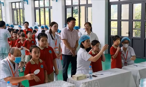 Chuẩn bị nguồn nhân lực khỏe mạnh cho tương lai