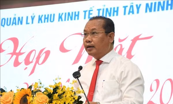 Phê chuẩn kết quả bầu, miễn nhiệm Phó Chủ tịch UBND tỉnh Tây Ninh