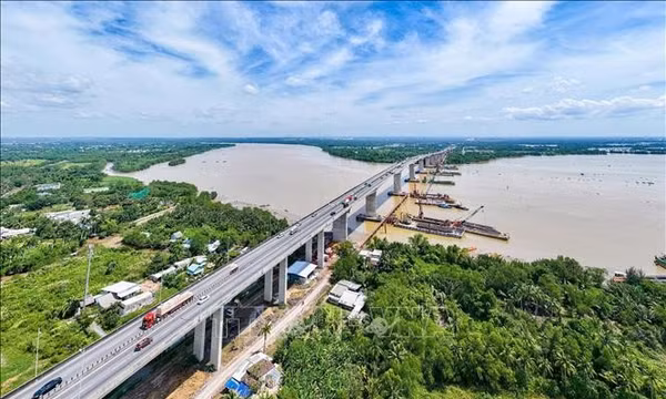 Đồng thuận bàn giao mặt bằng mở rộng cao tốc TP Hồ Chí Minh - Long Thành