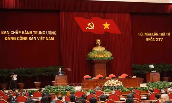 Thông báo Hội nghị lần thứ tư Ban Chấp hành Trung ương Đảng khóa XIV