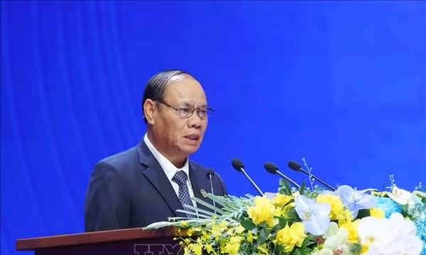 Thường trực Ban Bí thư Đảng Nhân dân Cách mạng Lào sẽ thăm chính thức Việt Nam
