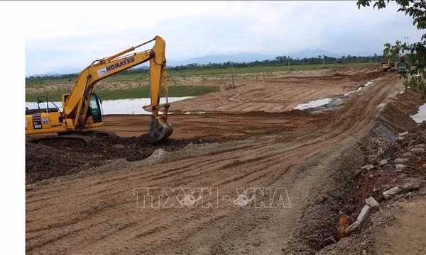 Nghệ An tăng cường giám sát các gói thầu cao tốc Vinh - Thanh Thủy
