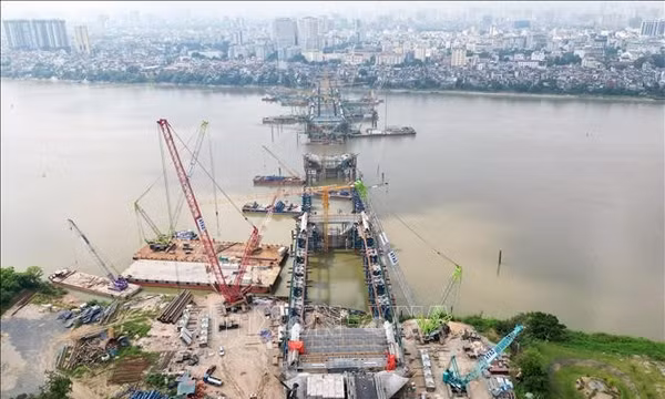 Dồn lực hoàn thành Cầu Trần Hưng Đạo trước Hội nghị APEC 2027