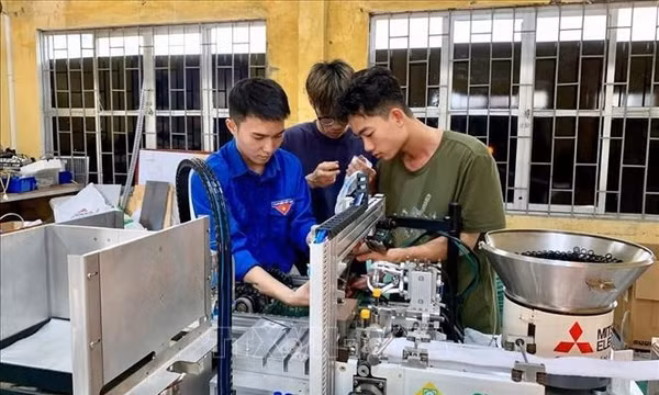 AI tiếp sức thanh niên khởi nghiệp, phát triển kinh tế