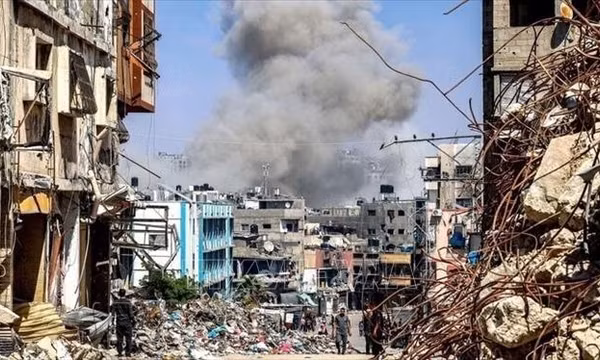Sau một năm xung đột, người dân Gaza đối mặt với việc xử lý hàng tấn vật liệu đổ nát