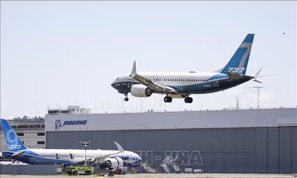 Hàng không Mỹ yêu cầu khắc phục lỗi về điện trên dòng Boeing 737