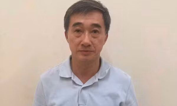 Khai trừ khỏi Đảng đối với ông Trần Văn Thuấn, Nguyễn Huy Ngọc