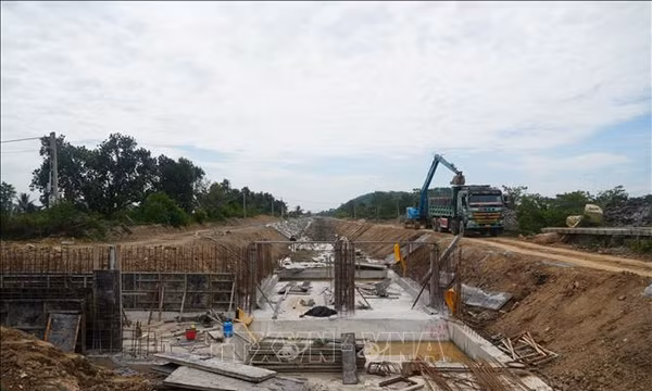 Thanh Hóa gấp rút hoàn thành các công trình phòng chống thiên tai