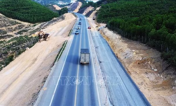 Lập Hội đồng thẩm định tiền khả thi cao tốc Bảo Hà - Lai Châu