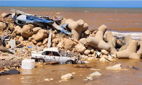 Liên hợp quốc xác nhận ít nhất 11.300 người chết do lũ lụt ở Derna, Libya