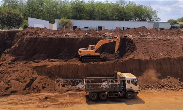 Quyền thẩm định báo cáo đánh giá tác động môi trường đối với dự án