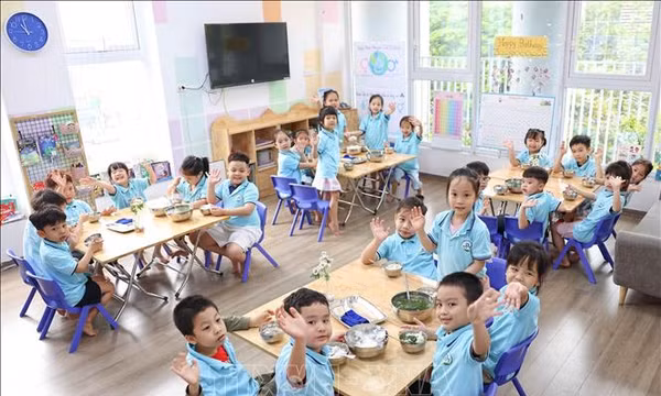 Hà Nội: Bữa trưa trường chất lượng cao không quá 50.000 đồng/học sinh/ngày
