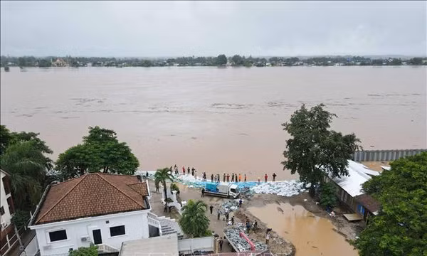 Ngập lụt tại Đông Bắc Thái Lan do mưa lớn và nước sông Mekong dâng cao