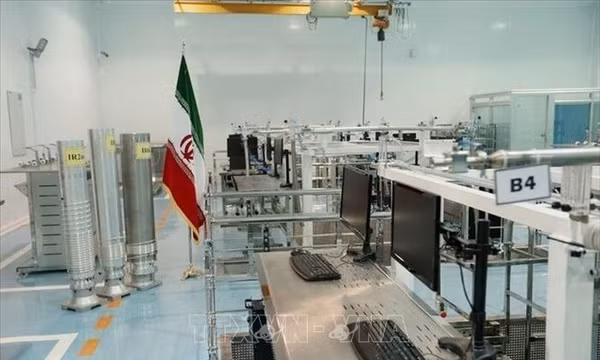 Bên trong cơ sở hạt nhân Natanz của Iran. Ảnh: IRNA/TTXVN