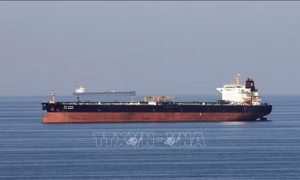 Các nước thúc đẩy đảm bảo an ninh eo biển Hormuz
