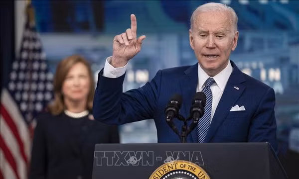 Tổng thống Mỹ Joe Biden phát biểu tại Nhà Trắng ở Washington, D.C., ngày 4/3/2022. Ảnh: AFP/TTXVN (Không được phép sử dụng, chia sẻ bởi bên thứ ba)
