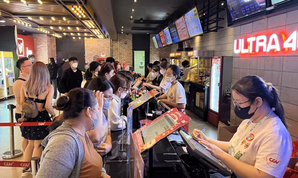 Muốn đi xa, phim Việt cần nhiều hơn kỷ lục phòng vé 