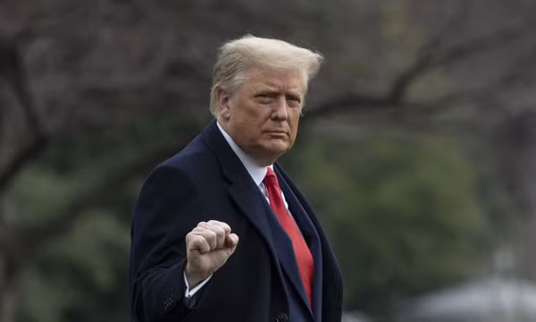 Ông Trump ám chỉ Mỹ sắp hành động quân sự, Iran cảnh báo đáp trả trên diện rộng