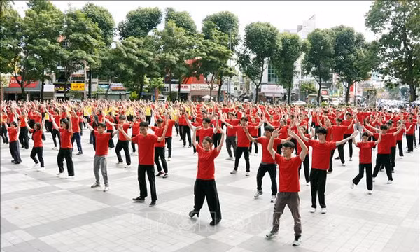 Hành trình 'Tôi yêu Tổ quốc tôi' thu hút hơn 7,9 triệu lượt thanh niên