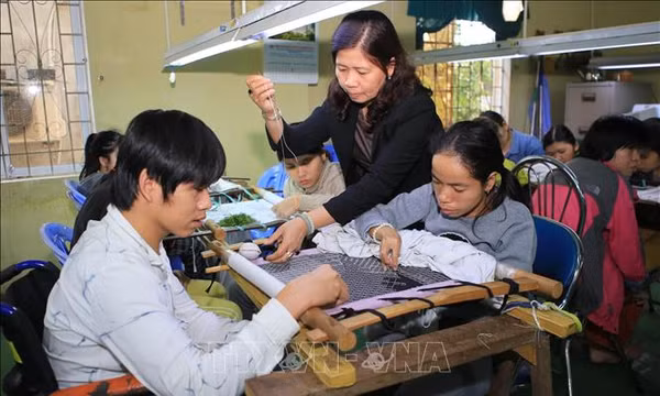Từ tháng 10/2026, các mức hỗ trợ người khuyết tật tăng lên