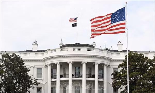 Quang cảnh bên ngoài Nhà Trắng ở thủ đô Washington DC., Mỹ ngày 20/4/2026. Ảnh minh họa: THX/TTXVN