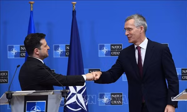 Hai đề nghị chính của Tổng thống Ukraine với Tổng thư ký NATO