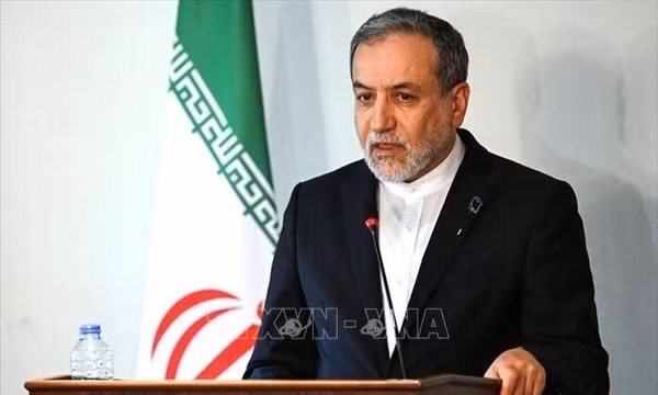 Mỹ - Iran tiếp tục thương lượng về Hormuz và vấn đề hạt nhân
