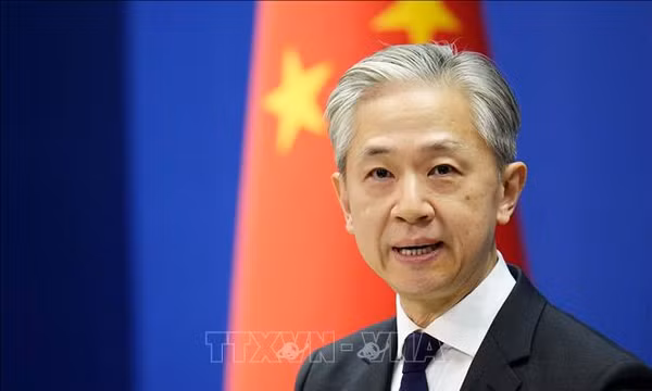 Người phát ngôn Bộ Ngoại giao Trung Quốc Uông Văn Bân. Ảnh: Kyodo/TTXVN