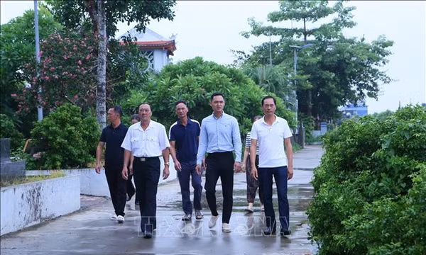Nghỉ việc do kiện toàn đội ngũ không thuộc diện áp dụng Nghị định 154