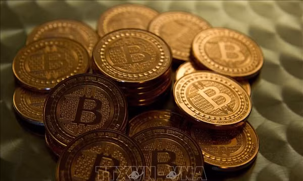 Đồng tiền điện tử Bitcoin. Ảnh minh họa: AFP/TTXVN (Không được phép chia sẻ bởi bên thứ ba) 