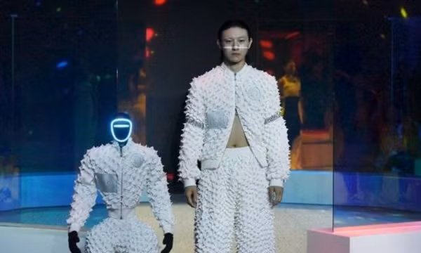 Robot hình người mở rộng không gian ứng dụng: Kinh nghiệm cho Việt Nam