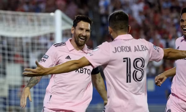 Messi lập cú đúp đưa Inter Miami vào tứ kết Leagues Cup 2023