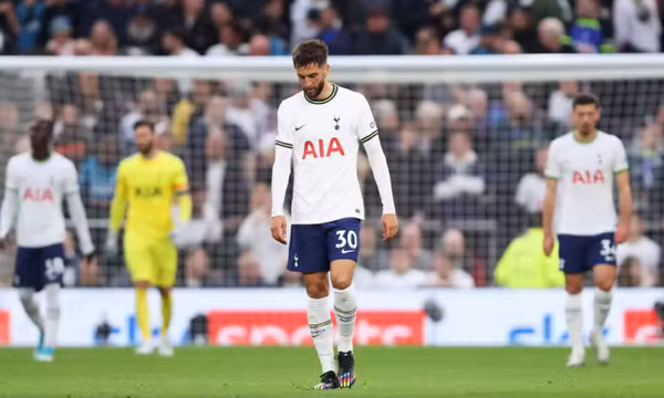 Tottenham - Man United: Trận đấu bản lề cuộc đua Top 4 Ngoại hạng Anh