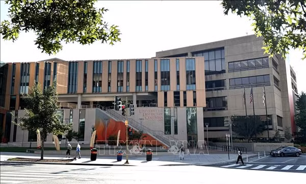Sinh viên quốc tế giảm, các trường đại học Mỹ phải ‘thắt lưng buộc bụng’